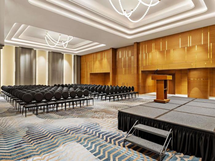 mercure abu dhabi downtown