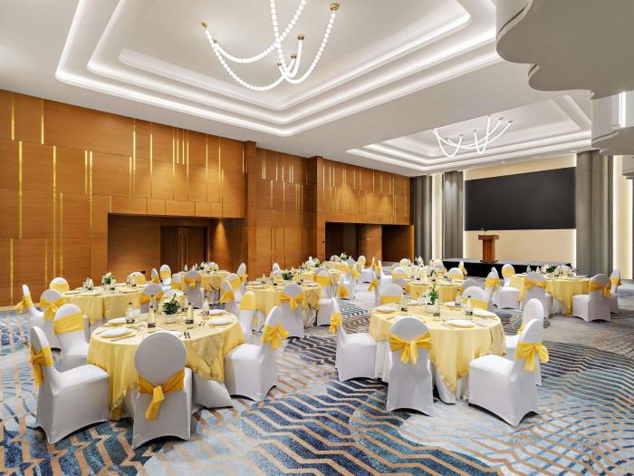 mercure abu dhabi downtown