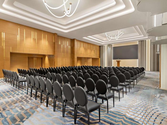 mercure abu dhabi downtown