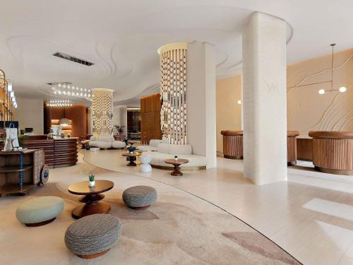 Mercure Abu Dhabi Downtown,,4 star