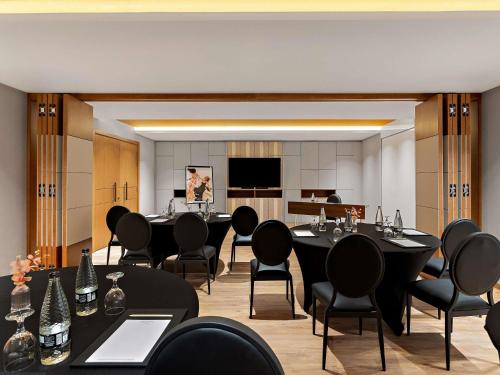 mercure abu dhabi downtown