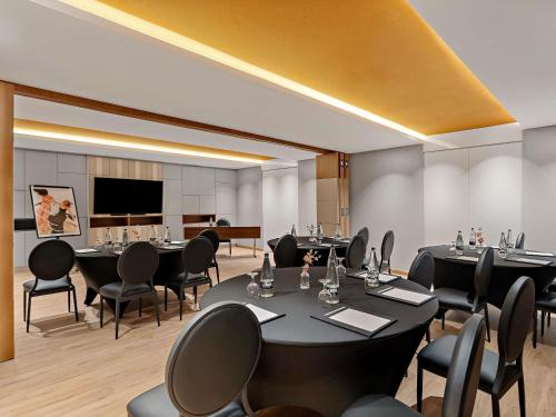 mercure abu dhabi downtown