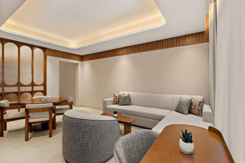 mercure abu dhabi downtown