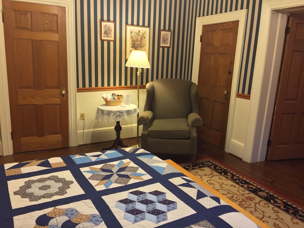 red lion bed and breakfast