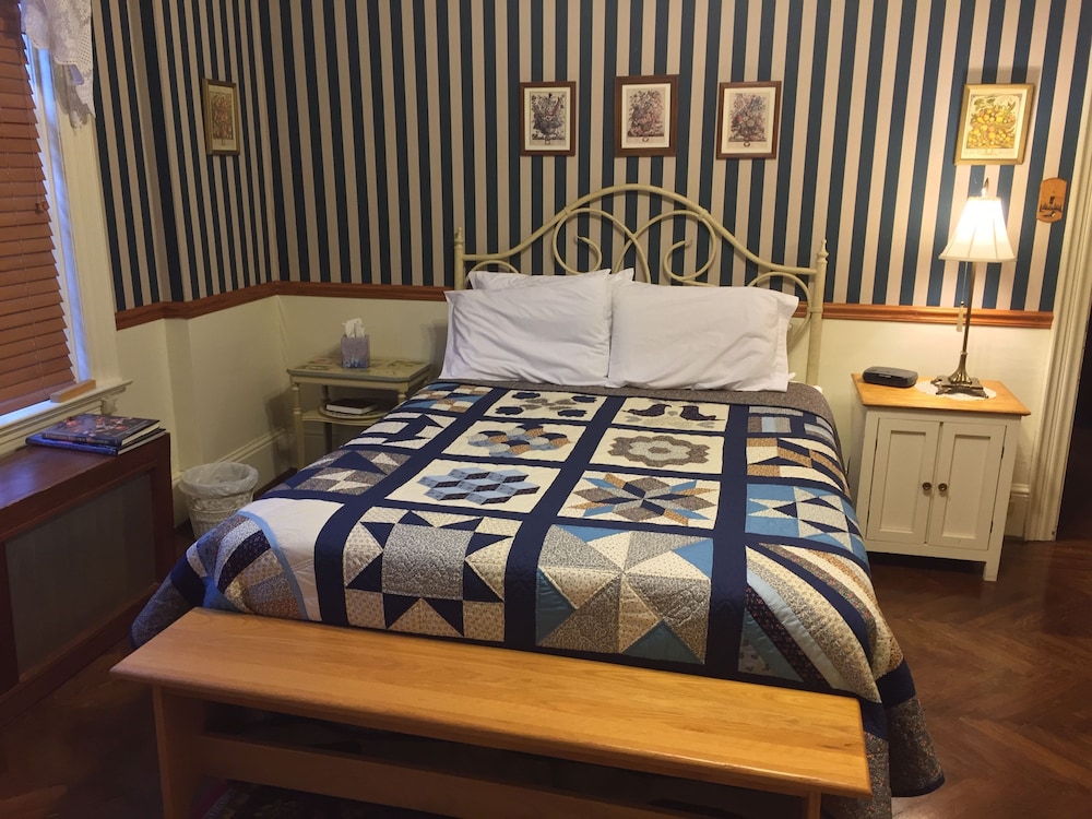 red lion bed and breakfast