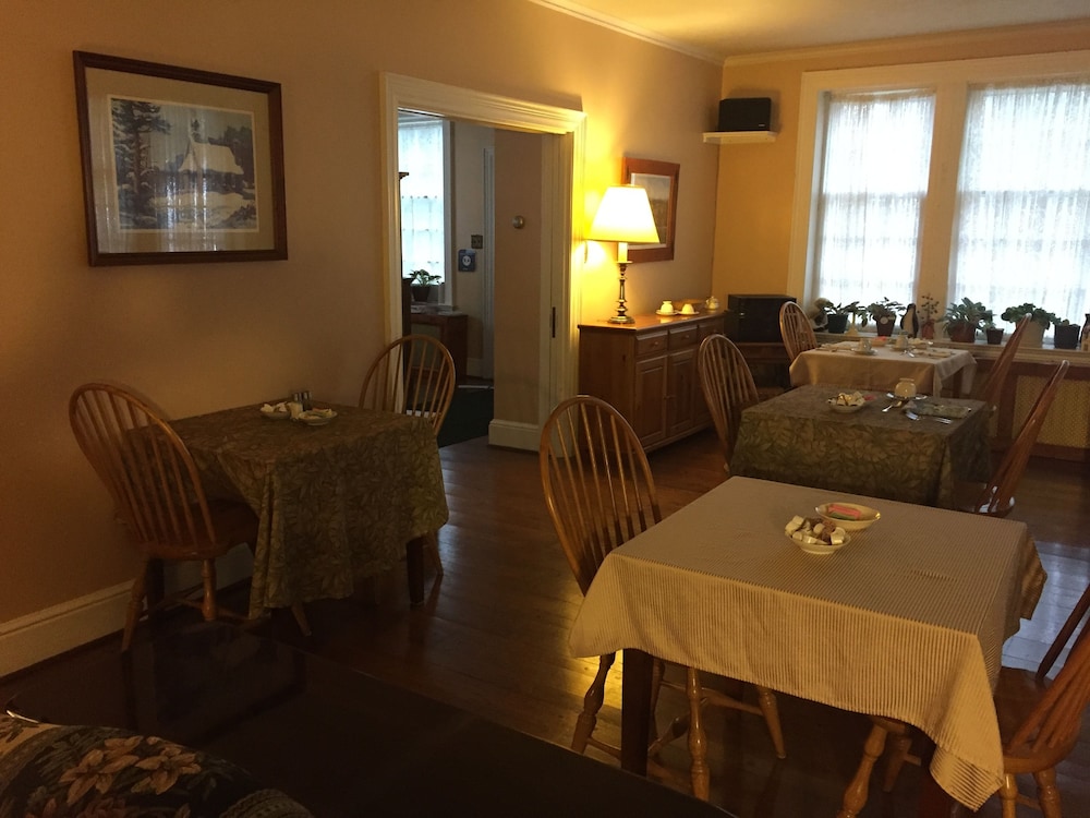 Red Lion Bed & Breakfast,Lancaster County>>Lancaster,3 star