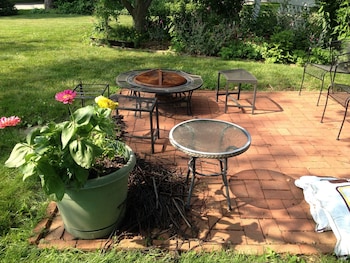 red lion bed and breakfast