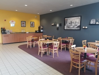 Super 8 By Wyndham Redmond,Redmond>>Bend,2 star
