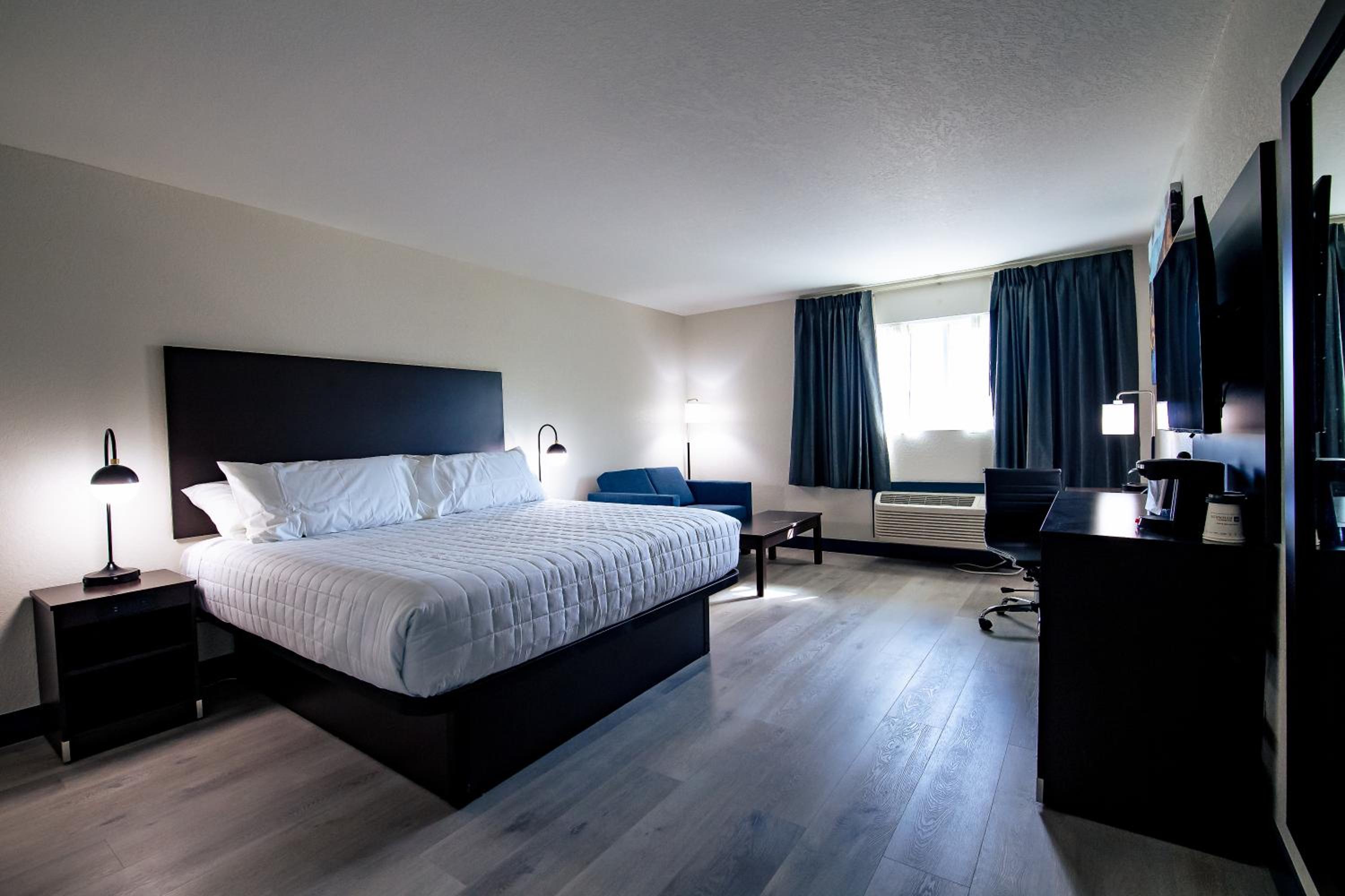 surestay by best western forsyth