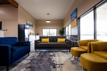 Surestay By Best Western Forsyth,,3 star