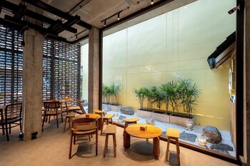 Hoshi Hotel Hatyai,,3 star