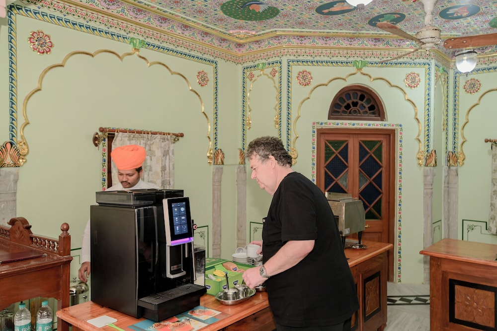 umaid mahal palace