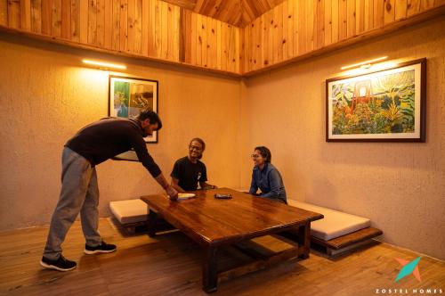 zostel homes rajgundha