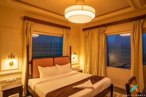 zostel homes rajgundha