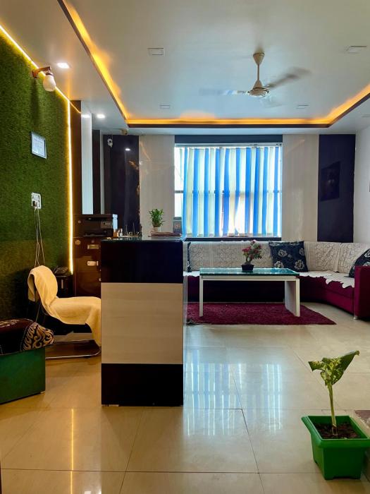 hotel komal palace
