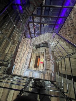 Hotel Lidroo Heights,,2 star