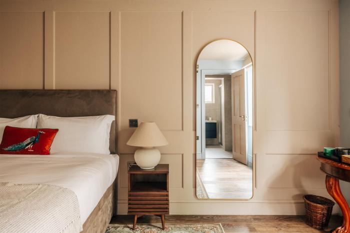 hermes hotel by nestor