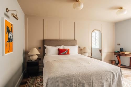 hermes hotel by nestor