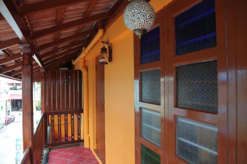 tharavaadu by le apex