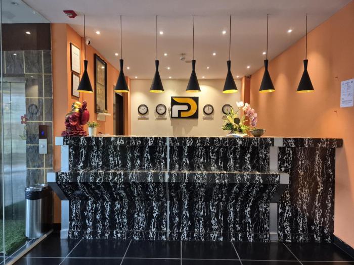 r d hotels hsr