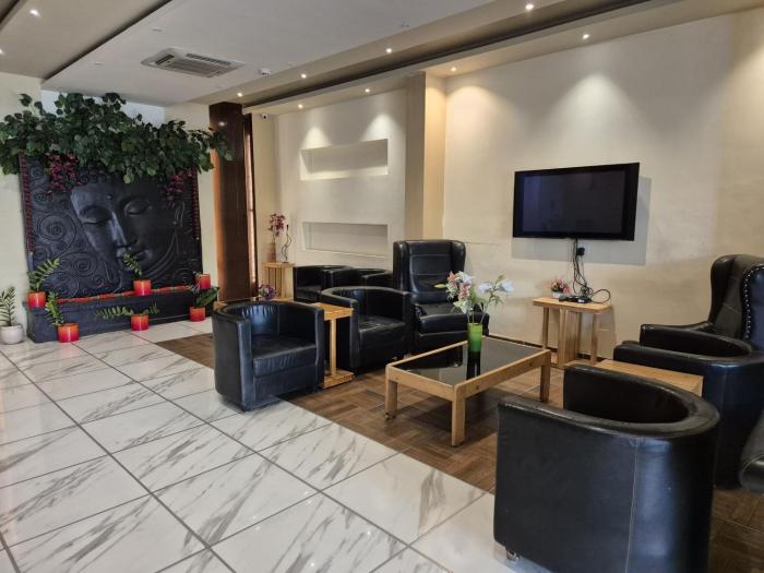 r d hotels hsr