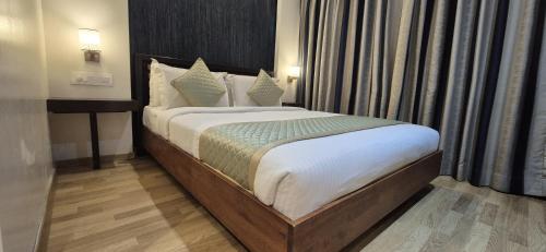 r d hotels hsr
