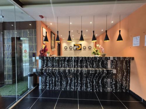 r d hotels hsr