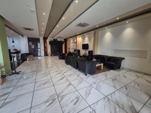 r d hotels hsr