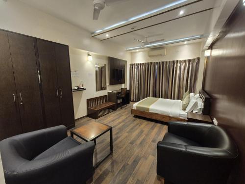 r d hotels hsr