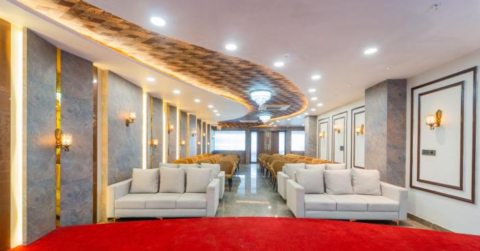 hotel kanha and banquet