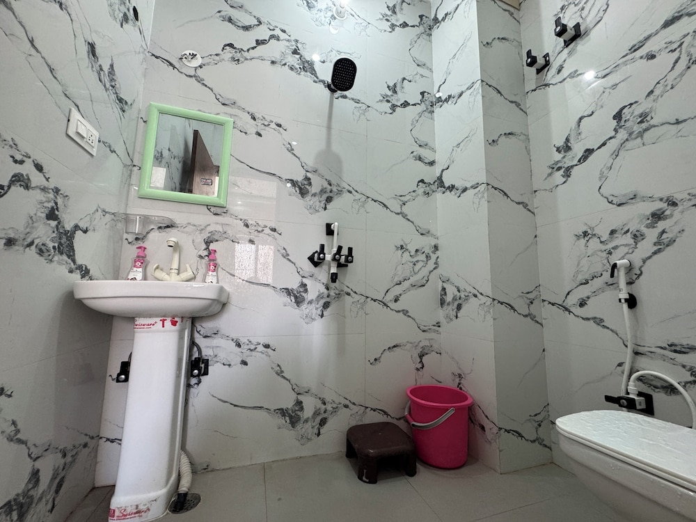 shree hanumat kripa dham