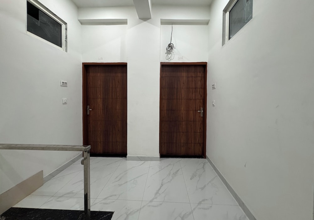 shree hanumat kripa dham