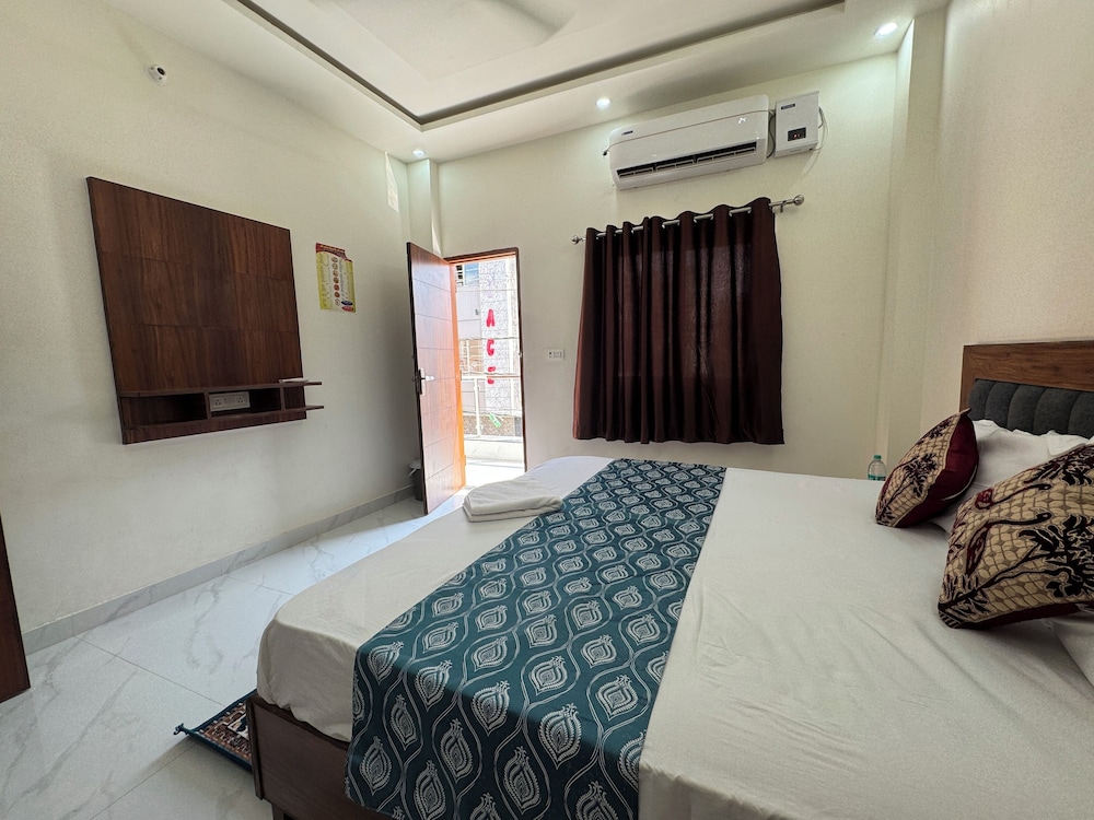 shree hanumat kripa dham