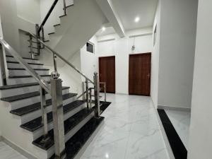 Shree Hanumat Kripa Dham,,2 star