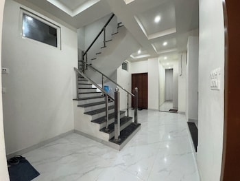 shree hanumat kripa dham