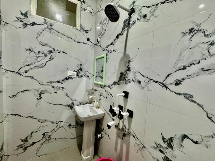 shree hanumat kripa dham