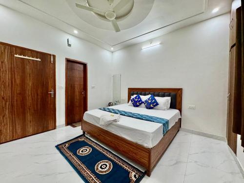 shree hanumat kripa dham