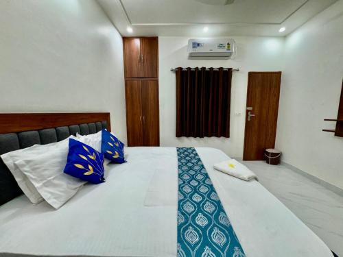 shree hanumat kripa dham