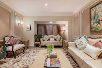 the residency a boutique hotel