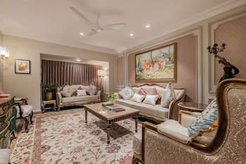 the residency a boutique hotel