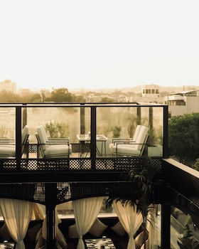 the residency a boutique hotel