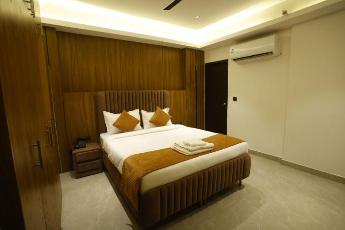 the hoften lotus court noida