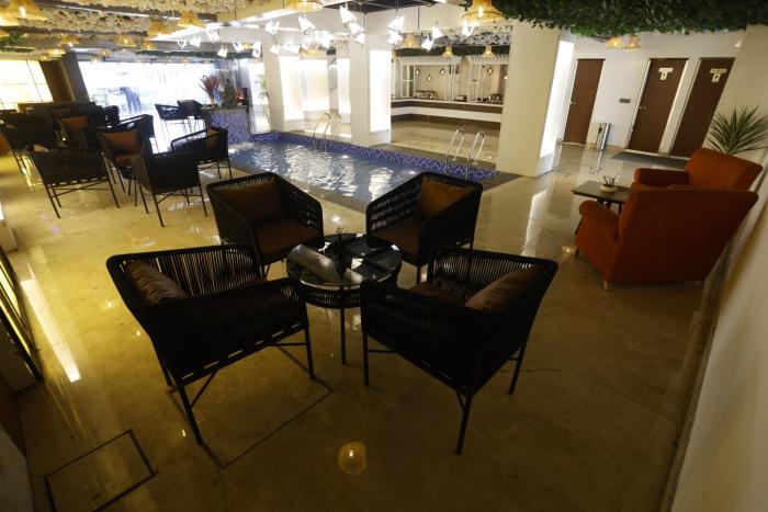 the hoften lotus court noida