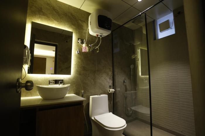 the hoften lotus court noida