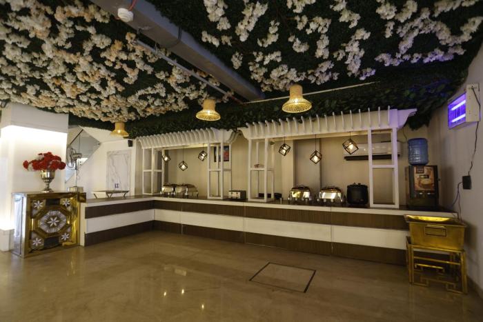 the hoften lotus court noida