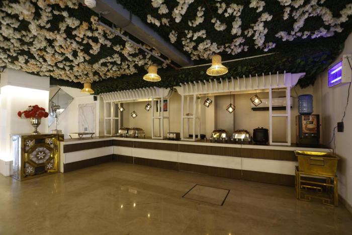 the hoften lotus court noida