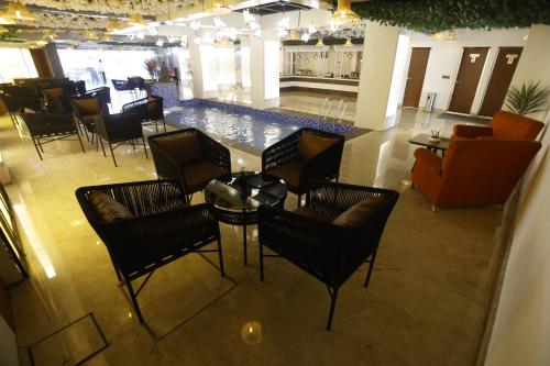 the hoften lotus court noida