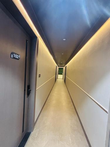 Hotel Royal Nest,,3 star