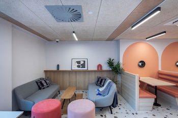 modern studios with kitchen and ensuite