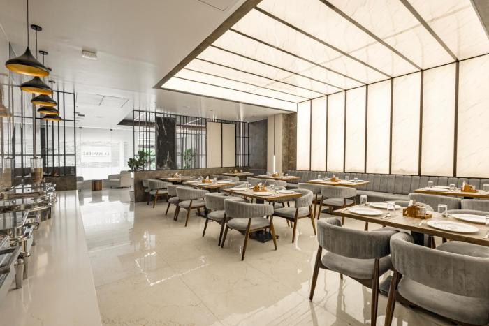 la maniere business hotel